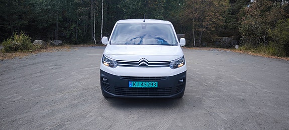 Citroen Berlingo 2 of 30