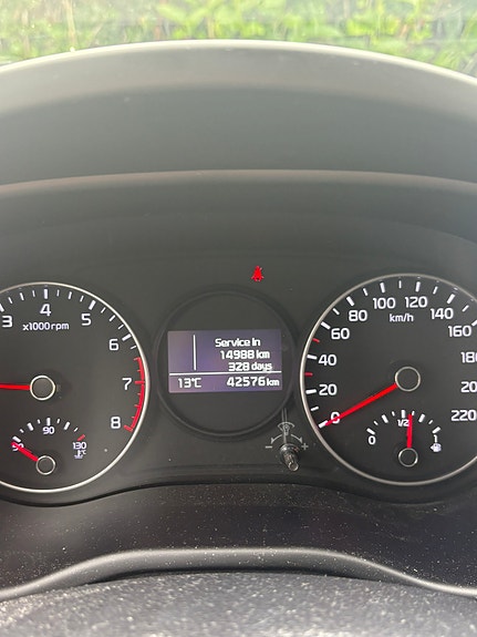 Kia Picanto 2 of 5