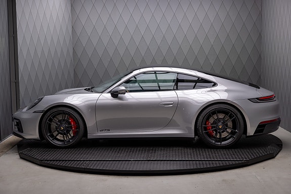 Porsche 911 9 of 30