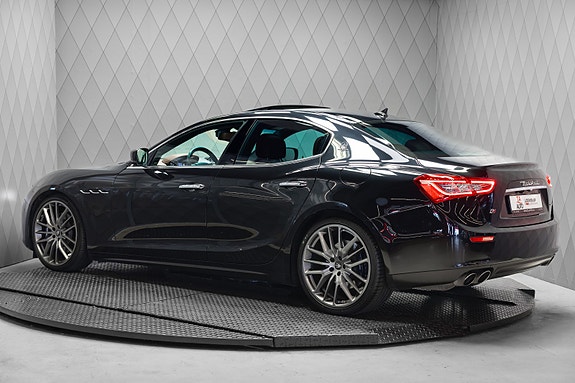 Maserati Ghibli 6 of 30
