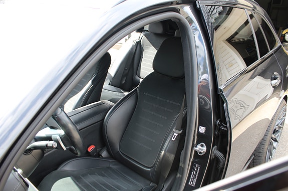 Mercedes-Benz C220 d 16 of 18
