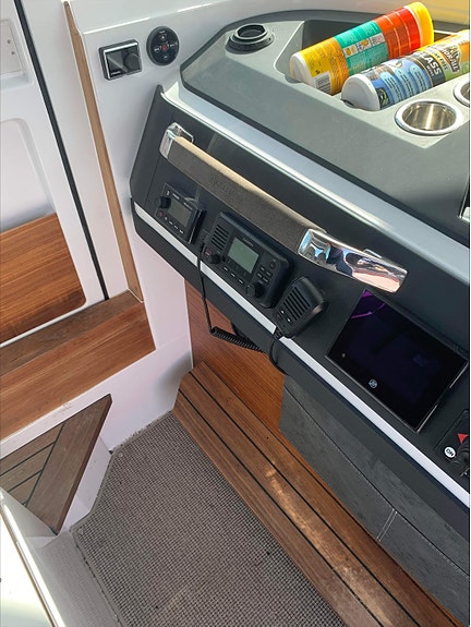 Flott Axopar 28 Cabin med Mercury 400HK - Klar for levering! 7 of 19