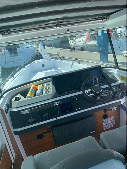 Flott Axopar 28 Cabin med Mercury 400HK - Klar for levering! 6 of 19