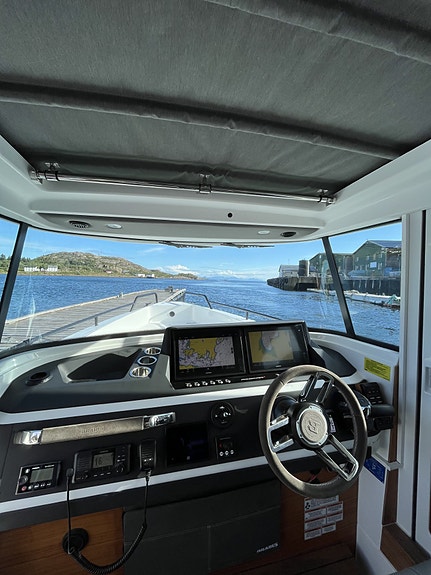 Flott Axopar 28 Cabin med Mercury 400HK - Klar for levering! 12 of 19