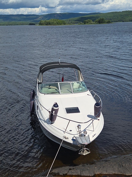 Sea Ray Sundancer 315 | Mercruiser 496 MAG | Webasto | Mye utstyr | Quickrest 8 of 30