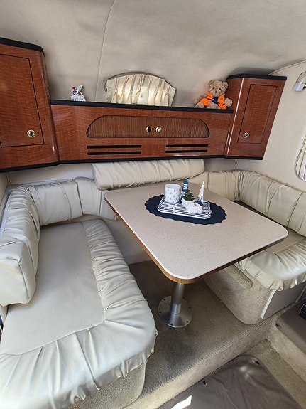 Sea Ray Sundancer 315 | Mercruiser 496 MAG | Webasto | Mye utstyr | Quickrest 26 of 30