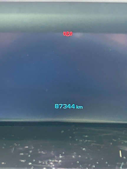 Peugeot e-2008 15 of 19