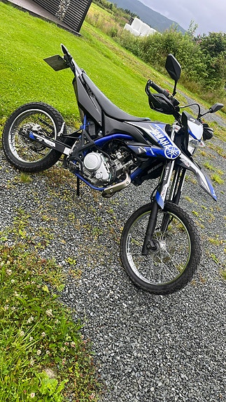 Yamaha WR 125 R/X 4 of 9