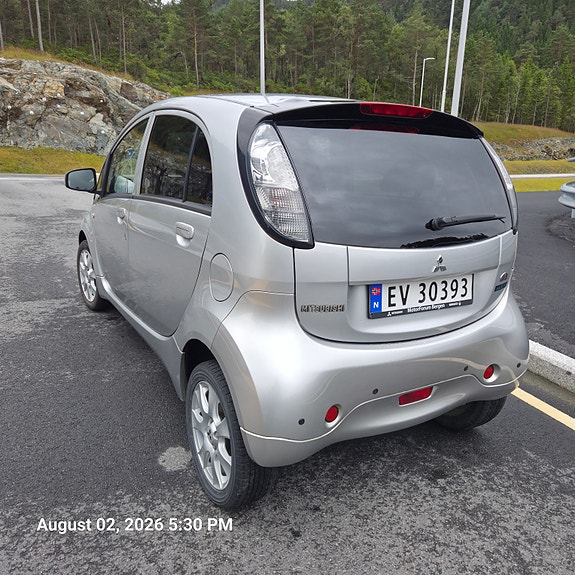 Mitsubishi i-Miev 8 of 30