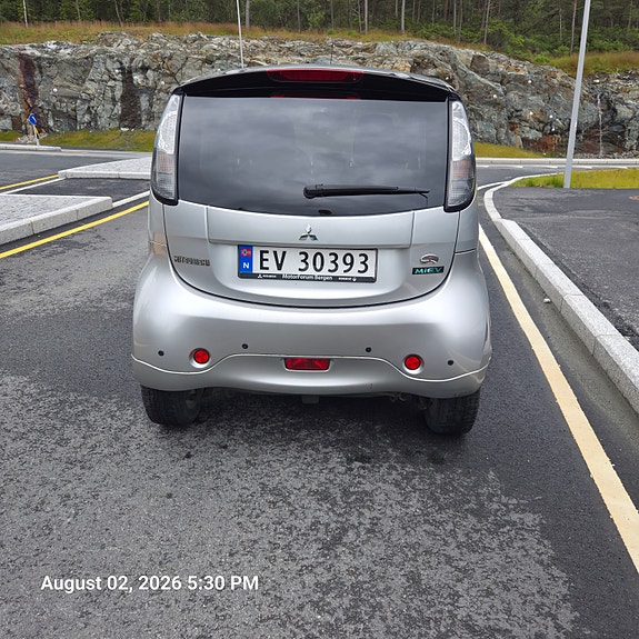 Mitsubishi i-Miev 7 of 30