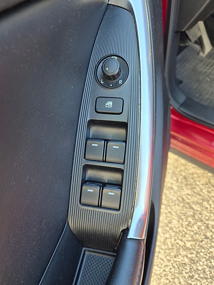 Mazda CX-5 12 of 12