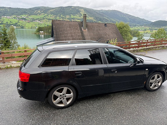 Audi A4 5 of 5