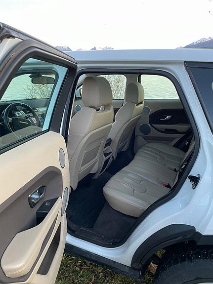 Land Rover Range Rover 5 of 5