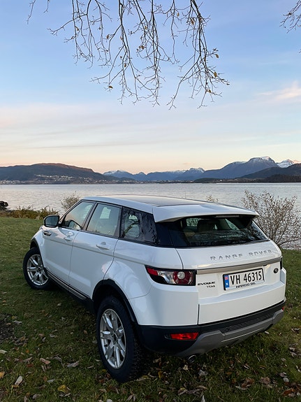 Land Rover Range Rover 4 of 5