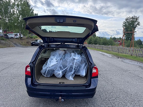 Volvo V70 9 of 23