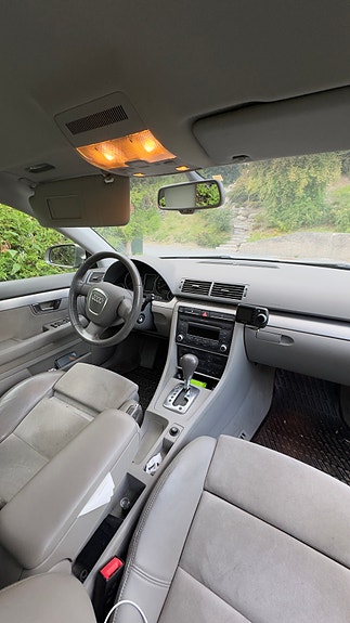 Audi A4 4 of 9