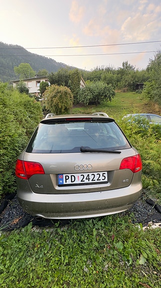 Audi A4 2 of 9