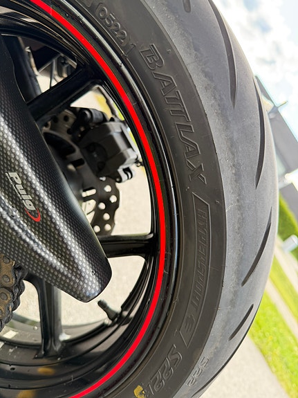 Kawasaki Z 750R Black Edition 18 of 21