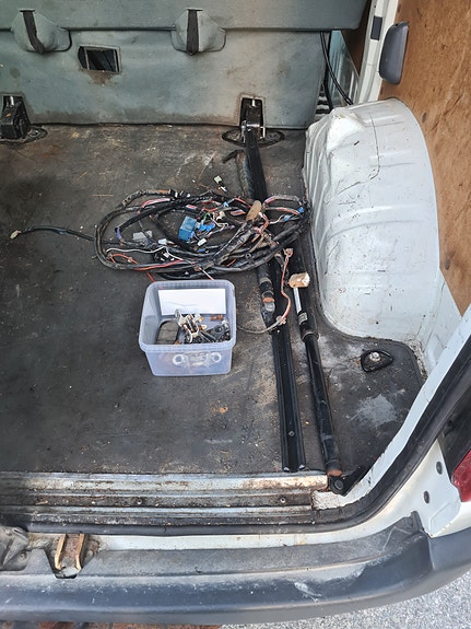 Toyota HiAce 8 of 26