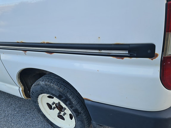 Toyota HiAce 15 of 26