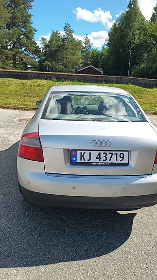 Audi A4 13 of 30