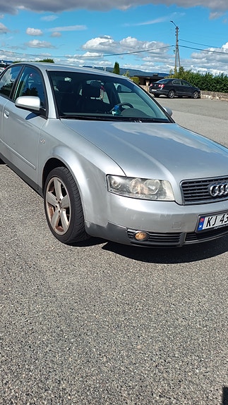 Audi A4 8 of 30