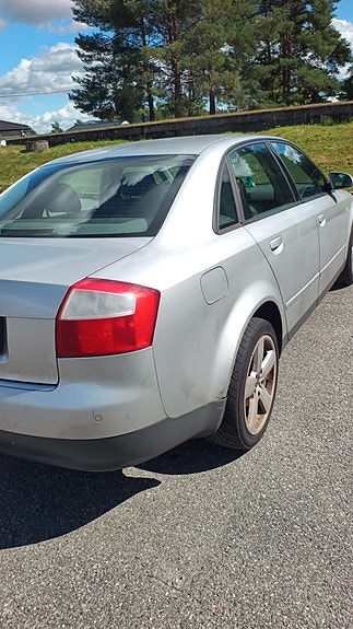 Audi A4 14 of 30