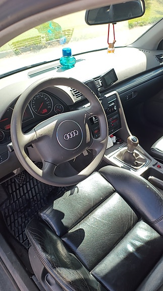 Audi A4 21 of 30