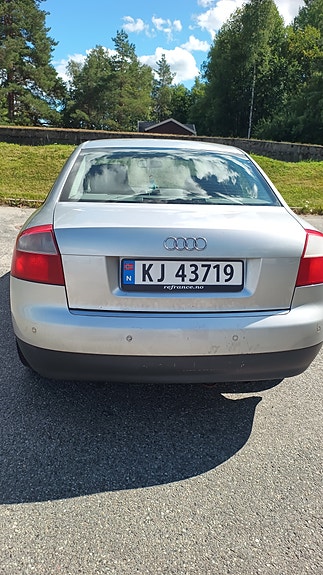 Audi A4 4 of 30