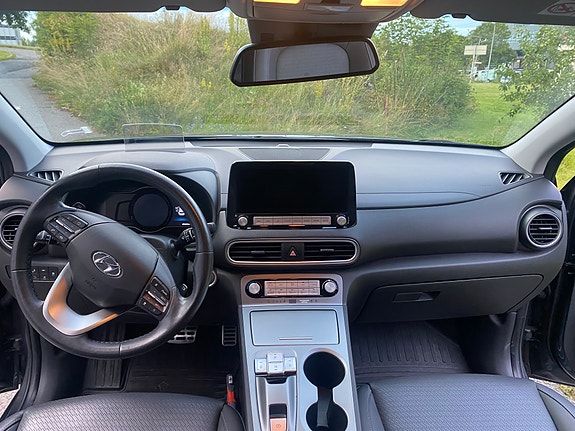 Hyundai Kona 9 of 30