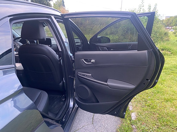 Hyundai Kona 29 of 30