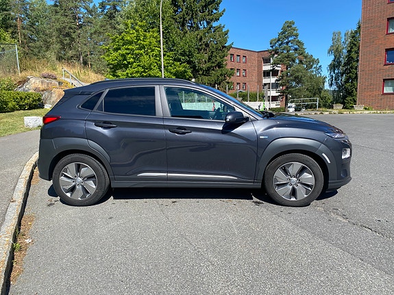 Hyundai Kona 4 of 30