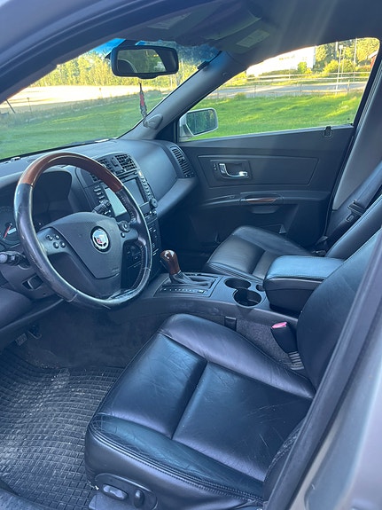 Cadillac CTS 6 of 8