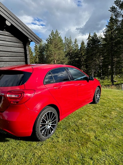 Mercedes-Benz A180 7 of 19