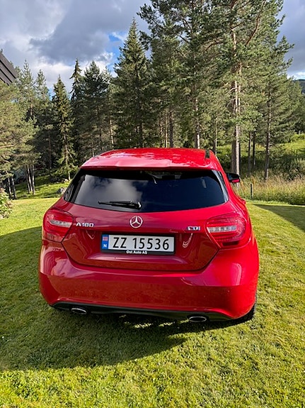 Mercedes-Benz A180 8 of 19