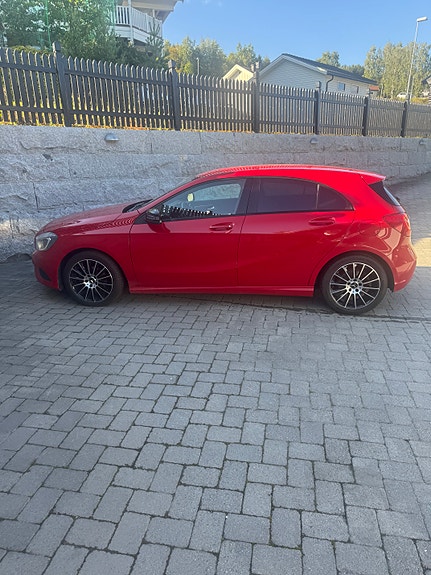 Mercedes-Benz A180 4 of 19