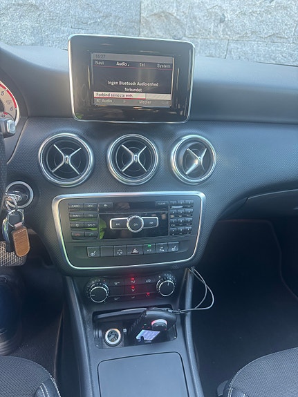 Mercedes-Benz A180 15 of 19