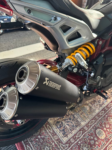 INDIAN FTR R Carbon 4 of 13