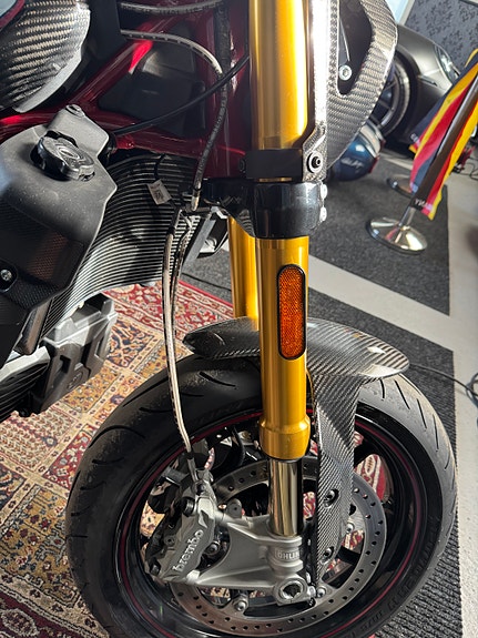 INDIAN FTR R Carbon 6 of 13