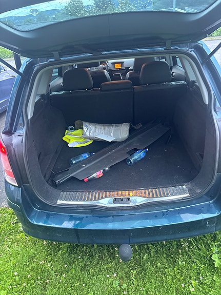 Opel Astra 4 of 5