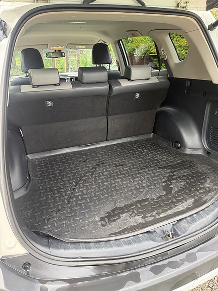 Toyota RAV4 14 of 18