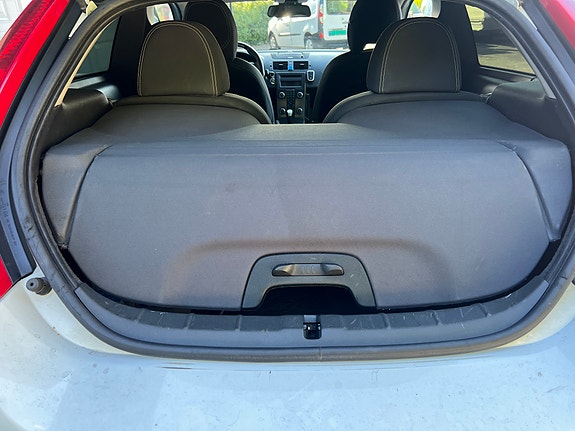 Volvo C30 9 of 30