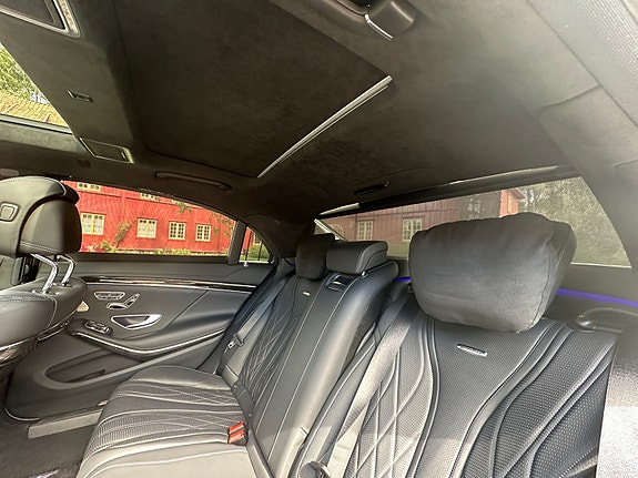 Mercedes-Benz S63 16 of 30