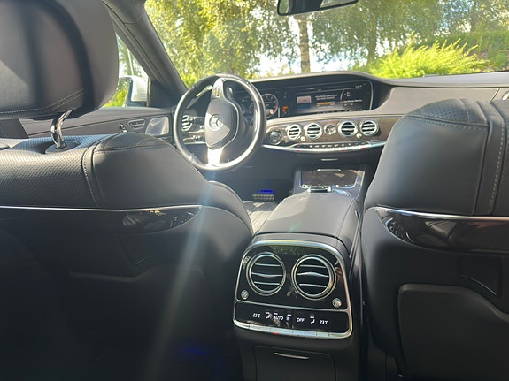 Mercedes-Benz S63 22 of 30