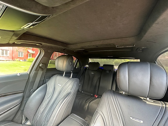 Mercedes-Benz S63 13 of 30