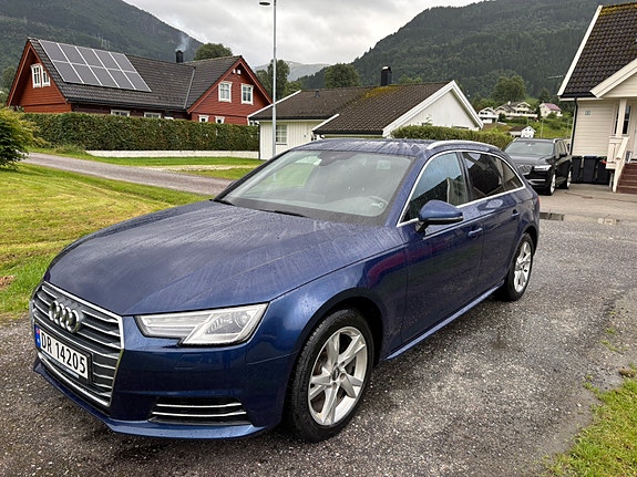 Audi A4 2 of 23