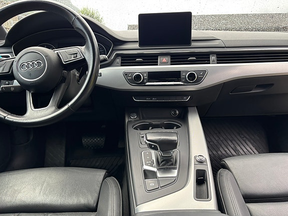 Audi A4 13 of 23