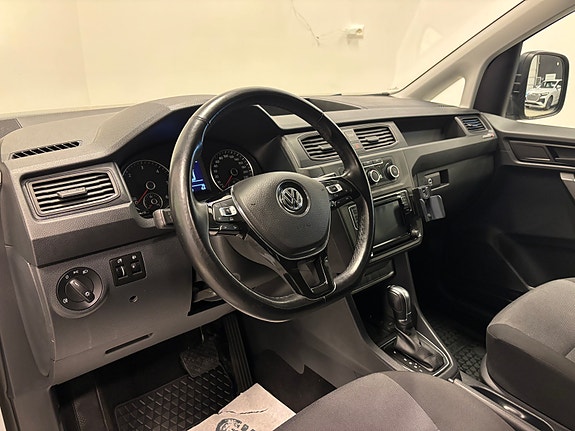 Volkswagen Caddy Maxi 11 of 20
