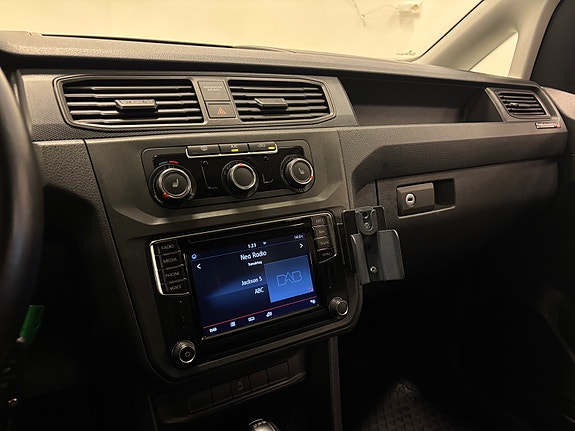 Volkswagen Caddy Maxi 15 of 20