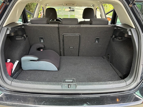 Volkswagen Golf VII 12 of 12
